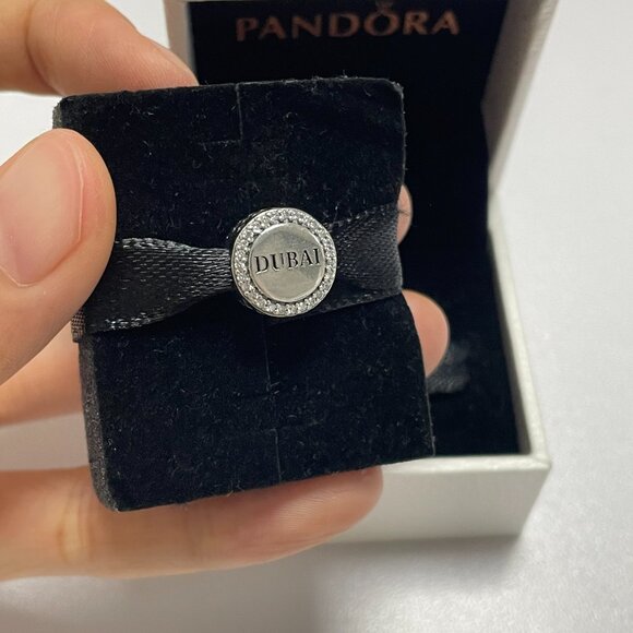 Pandora Dubai Exclusive Charm Bead - Picture 2 of 5